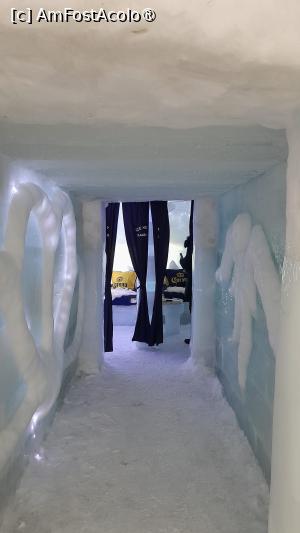 [P05] culoar spre camere » foto by Yolanda
 - 
<span class="allrVoted glyphicon glyphicon-heart hidden" id="av1413786"></span>
<a class="m-l-10 hidden" id="sv1413786" onclick="voting_Foto_DelVot(,1413786,4967)" role="button">șterge vot <span class="glyphicon glyphicon-remove"></span></a>
<a id="v91413786" class=" c-red"  onclick="voting_Foto_SetVot(1413786)" role="button"><span class="glyphicon glyphicon-heart-empty"></span> <b>LIKE</b> = Votează poza</a> <img class="hidden"  id="f1413786W9" src="/imagini/loader.gif" border="0" /><span class="AjErrMes hidden" id="e1413786ErM"></span>