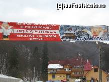 [P01] festivalul de pomana.... » foto by clipa
 - 
<span class="allrVoted glyphicon glyphicon-heart hidden" id="av51082"></span>
<a class="m-l-10 hidden" id="sv51082" onclick="voting_Foto_DelVot(,51082,4973)" role="button">șterge vot <span class="glyphicon glyphicon-remove"></span></a>
<a id="v951082" class=" c-red"  onclick="voting_Foto_SetVot(51082)" role="button"><span class="glyphicon glyphicon-heart-empty"></span> <b>LIKE</b> = Votează poza</a> <img class="hidden"  id="f51082W9" src="/imagini/loader.gif" border="0" /><span class="AjErrMes hidden" id="e51082ErM"></span>