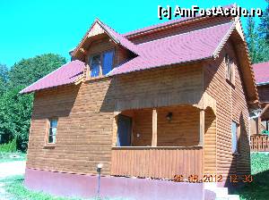 [P04] Cam aşa arată o vilă cu 4 camere. » foto by Qvadratvus
 - 
<span class="allrVoted glyphicon glyphicon-heart hidden" id="av358233"></span>
<a class="m-l-10 hidden" id="sv358233" onclick="voting_Foto_DelVot(,358233,4973)" role="button">șterge vot <span class="glyphicon glyphicon-remove"></span></a>
<a id="v9358233" class=" c-red"  onclick="voting_Foto_SetVot(358233)" role="button"><span class="glyphicon glyphicon-heart-empty"></span> <b>LIKE</b> = Votează poza</a> <img class="hidden"  id="f358233W9" src="/imagini/loader.gif" border="0" /><span class="AjErrMes hidden" id="e358233ErM"></span>
