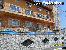 [P05] Hotelul Amalia,vazut de pe straduta » foto by ms65
 - 
<span class="allrVoted glyphicon glyphicon-heart hidden" id="av52078"></span>
<a class="m-l-10 hidden" id="sv52078" onclick="voting_Foto_DelVot(,52078,5022)" role="button">șterge vot <span class="glyphicon glyphicon-remove"></span></a>
<a id="v952078" class=" c-red"  onclick="voting_Foto_SetVot(52078)" role="button"><span class="glyphicon glyphicon-heart-empty"></span> <b>LIKE</b> = Votează poza</a> <img class="hidden"  id="f52078W9" src="/imagini/loader.gif" border="0" /><span class="AjErrMes hidden" id="e52078ErM"></span>