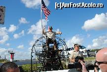 [P01] Cu airboat în Everglades » foto by ionel64
 - 
<span class="allrVoted glyphicon glyphicon-heart hidden" id="av490350"></span>
<a class="m-l-10 hidden" id="sv490350" onclick="voting_Foto_DelVot(,490350,5053)" role="button">șterge vot <span class="glyphicon glyphicon-remove"></span></a>
<a id="v9490350" class=" c-red"  onclick="voting_Foto_SetVot(490350)" role="button"><span class="glyphicon glyphicon-heart-empty"></span> <b>LIKE</b> = Votează poza</a> <img class="hidden"  id="f490350W9" src="/imagini/loader.gif" border="0" /><span class="AjErrMes hidden" id="e490350ErM"></span>