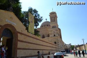 [P28] Revenind pe strada principala Mar Gargis. No. 2. Biserica Sf. Gheorghe, in forma rotunda. Cairoul Coptic.  » foto by TraianS
 - 
<span class="allrVoted glyphicon glyphicon-heart hidden" id="av576713"></span>
<a class="m-l-10 hidden" id="sv576713" onclick="voting_Foto_DelVot(,576713,5067)" role="button">șterge vot <span class="glyphicon glyphicon-remove"></span></a>
<a id="v9576713" class=" c-red"  onclick="voting_Foto_SetVot(576713)" role="button"><span class="glyphicon glyphicon-heart-empty"></span> <b>LIKE</b> = Votează poza</a> <img class="hidden"  id="f576713W9" src="/imagini/loader.gif" border="0" /><span class="AjErrMes hidden" id="e576713ErM"></span>