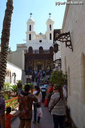 [P44] Obiectivul No4. Biserica Suspendata. Cairoul Coptic.  » foto by TraianS
 - 
<span class="allrVoted glyphicon glyphicon-heart hidden" id="av576729"></span>
<a class="m-l-10 hidden" id="sv576729" onclick="voting_Foto_DelVot(,576729,5067)" role="button">șterge vot <span class="glyphicon glyphicon-remove"></span></a>
<a id="v9576729" class=" c-red"  onclick="voting_Foto_SetVot(576729)" role="button"><span class="glyphicon glyphicon-heart-empty"></span> <b>LIKE</b> = Votează poza</a> <img class="hidden"  id="f576729W9" src="/imagini/loader.gif" border="0" /><span class="AjErrMes hidden" id="e576729ErM"></span>