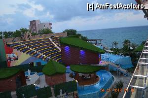 [P15] Amfiteatrul unde se tineau o parte din spectacole » foto by aaaaa
 - 
<span class="allrVoted glyphicon glyphicon-heart hidden" id="av426407"></span>
<a class="m-l-10 hidden" id="sv426407" onclick="voting_Foto_DelVot(,426407,5069)" role="button">șterge vot <span class="glyphicon glyphicon-remove"></span></a>
<a id="v9426407" class=" c-red"  onclick="voting_Foto_SetVot(426407)" role="button"><span class="glyphicon glyphicon-heart-empty"></span> <b>LIKE</b> = Votează poza</a> <img class="hidden"  id="f426407W9" src="/imagini/loader.gif" border="0" /><span class="AjErrMes hidden" id="e426407ErM"></span>