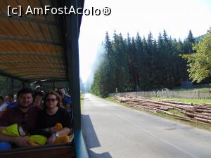 [P19] La drum cu Hutulca . » foto by liviu49
 - 
<span class="allrVoted glyphicon glyphicon-heart hidden" id="av1304844"></span>
<a class="m-l-10 hidden" id="sv1304844" onclick="voting_Foto_DelVot(,1304844,5114)" role="button">șterge vot <span class="glyphicon glyphicon-remove"></span></a>
<a id="v91304844" class=" c-red"  onclick="voting_Foto_SetVot(1304844)" role="button"><span class="glyphicon glyphicon-heart-empty"></span> <b>LIKE</b> = Votează poza</a> <img class="hidden"  id="f1304844W9" src="/imagini/loader.gif" border="0" /><span class="AjErrMes hidden" id="e1304844ErM"></span>