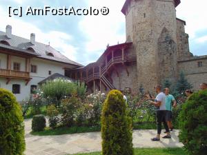 [P43] O vedere mai larga cu Turnul » foto by liviu49
 - 
<span class="allrVoted glyphicon glyphicon-heart hidden" id="av1304868"></span>
<a class="m-l-10 hidden" id="sv1304868" onclick="voting_Foto_DelVot(,1304868,5114)" role="button">șterge vot <span class="glyphicon glyphicon-remove"></span></a>
<a id="v91304868" class=" c-red"  onclick="voting_Foto_SetVot(1304868)" role="button"><span class="glyphicon glyphicon-heart-empty"></span> <b>LIKE</b> = Votează poza</a> <img class="hidden"  id="f1304868W9" src="/imagini/loader.gif" border="0" /><span class="AjErrMes hidden" id="e1304868ErM"></span>