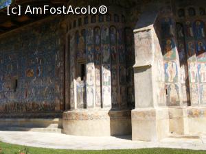 [P22] ... dar si pe peretele estic, contrafortul si absida peretelui sudi . » foto by liviu49
 - 
<span class="allrVoted glyphicon glyphicon-heart hidden" id="av1305422"></span>
<a class="m-l-10 hidden" id="sv1305422" onclick="voting_Foto_DelVot(,1305422,5114)" role="button">șterge vot <span class="glyphicon glyphicon-remove"></span></a>
<a id="v91305422" class=" c-red"  onclick="voting_Foto_SetVot(1305422)" role="button"><span class="glyphicon glyphicon-heart-empty"></span> <b>LIKE</b> = Votează poza</a> <img class="hidden"  id="f1305422W9" src="/imagini/loader.gif" border="0" /><span class="AjErrMes hidden" id="e1305422ErM"></span>