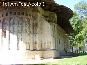 [P32] Aici vom putea vedea diferenta intre pictura de pe peretele estic( deteriorata putin ) si cea de pe peretele nordic . » foto by liviu49
 - 
<span class="allrVoted glyphicon glyphicon-heart hidden" id="av1305432"></span>
<a class="m-l-10 hidden" id="sv1305432" onclick="voting_Foto_DelVot(,1305432,5114)" role="button">șterge vot <span class="glyphicon glyphicon-remove"></span></a>
<a id="v91305432" class=" c-red"  onclick="voting_Foto_SetVot(1305432)" role="button"><span class="glyphicon glyphicon-heart-empty"></span> <b>LIKE</b> = Votează poza</a> <img class="hidden"  id="f1305432W9" src="/imagini/loader.gif" border="0" /><span class="AjErrMes hidden" id="e1305432ErM"></span>