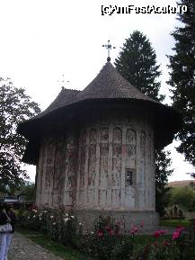 [P10] Manastirea Gura Humorului » foto by ancamariagadea*
 - 
<span class="allrVoted glyphicon glyphicon-heart hidden" id="av34826"></span>
<a class="m-l-10 hidden" id="sv34826" onclick="voting_Foto_DelVot(,34826,5114)" role="button">șterge vot <span class="glyphicon glyphicon-remove"></span></a>
<a id="v934826" class=" c-red"  onclick="voting_Foto_SetVot(34826)" role="button"><span class="glyphicon glyphicon-heart-empty"></span> <b>LIKE</b> = Votează poza</a> <img class="hidden"  id="f34826W9" src="/imagini/loader.gif" border="0" /><span class="AjErrMes hidden" id="e34826ErM"></span>