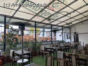 [P08] Pizzeria Breaza - terasa închisă » foto by nicole33
 - 
<span class="allrVoted glyphicon glyphicon-heart hidden" id="av1264081"></span>
<a class="m-l-10 hidden" id="sv1264081" onclick="voting_Foto_DelVot(,1264081,5127)" role="button">șterge vot <span class="glyphicon glyphicon-remove"></span></a>
<a id="v91264081" class=" c-red"  onclick="voting_Foto_SetVot(1264081)" role="button"><span class="glyphicon glyphicon-heart-empty"></span> <b>LIKE</b> = Votează poza</a> <img class="hidden"  id="f1264081W9" src="/imagini/loader.gif" border="0" /><span class="AjErrMes hidden" id="e1264081ErM"></span>