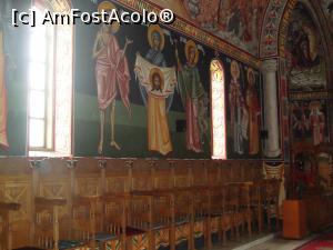 [P15] O parte din pictura interioară a bisericii mari, lăcaş de cult ce poartă hramul 'Sfântul Apostol Andrei'.  » foto by Floryn81
 - 
<span class="allrVoted glyphicon glyphicon-heart hidden" id="av867019"></span>
<a class="m-l-10 hidden" id="sv867019" onclick="voting_Foto_DelVot(,867019,5136)" role="button">șterge vot <span class="glyphicon glyphicon-remove"></span></a>
<a id="v9867019" class=" c-red"  onclick="voting_Foto_SetVot(867019)" role="button"><span class="glyphicon glyphicon-heart-empty"></span> <b>LIKE</b> = Votează poza</a> <img class="hidden"  id="f867019W9" src="/imagini/loader.gif" border="0" /><span class="AjErrMes hidden" id="e867019ErM"></span>