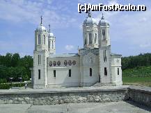 [P08] Manastirea Sf. Apostol Andrei - Biserica noua, vedere dinspre sud. » foto by iulianic
 - 
<span class="allrVoted glyphicon glyphicon-heart hidden" id="av261509"></span>
<a class="m-l-10 hidden" id="sv261509" onclick="voting_Foto_DelVot(,261509,5136)" role="button">șterge vot <span class="glyphicon glyphicon-remove"></span></a>
<a id="v9261509" class=" c-red"  onclick="voting_Foto_SetVot(261509)" role="button"><span class="glyphicon glyphicon-heart-empty"></span> <b>LIKE</b> = Votează poza</a> <img class="hidden"  id="f261509W9" src="/imagini/loader.gif" border="0" /><span class="AjErrMes hidden" id="e261509ErM"></span>