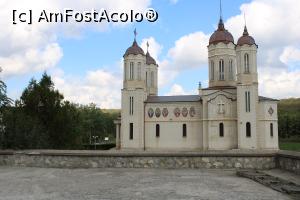 [P28] Comuna Ion Corvin, Mănăstirea Sf. Andrei, Biserica &bdquo;Sf. Apostol Andrei&rdquo; vedere de ansamblu din lateral... » foto by mprofeanu
 - 
<span class="allrVoted glyphicon glyphicon-heart hidden" id="av1218563"></span>
<a class="m-l-10 hidden" id="sv1218563" onclick="voting_Foto_DelVot(,1218563,5136)" role="button">șterge vot <span class="glyphicon glyphicon-remove"></span></a>
<a id="v91218563" class=" c-red"  onclick="voting_Foto_SetVot(1218563)" role="button"><span class="glyphicon glyphicon-heart-empty"></span> <b>LIKE</b> = Votează poza</a> <img class="hidden"  id="f1218563W9" src="/imagini/loader.gif" border="0" /><span class="AjErrMes hidden" id="e1218563ErM"></span>