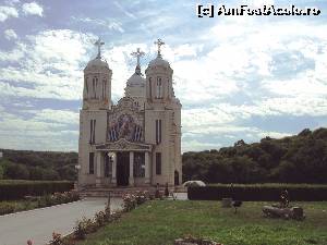 [P21] Clădirea impunătoare dar zveltă a bisericii mari.  » foto by Carmen Ion
 - 
<span class="allrVoted glyphicon glyphicon-heart hidden" id="av656035"></span>
<a class="m-l-10 hidden" id="sv656035" onclick="voting_Foto_DelVot(,656035,5136)" role="button">șterge vot <span class="glyphicon glyphicon-remove"></span></a>
<a id="v9656035" class=" c-red"  onclick="voting_Foto_SetVot(656035)" role="button"><span class="glyphicon glyphicon-heart-empty"></span> <b>LIKE</b> = Votează poza</a> <img class="hidden"  id="f656035W9" src="/imagini/loader.gif" border="0" /><span class="AjErrMes hidden" id="e656035ErM"></span>