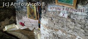 [P18] O laviță sculptată în piatră. » foto by tata123 🔱
 - 
<span class="allrVoted glyphicon glyphicon-heart hidden" id="av1525061"></span>
<a class="m-l-10 hidden" id="sv1525061" onclick="voting_Foto_DelVot(,1525061,5136)" role="button">șterge vot <span class="glyphicon glyphicon-remove"></span></a>
<a id="v91525061" class=" c-red"  onclick="voting_Foto_SetVot(1525061)" role="button"><span class="glyphicon glyphicon-heart-empty"></span> <b>LIKE</b> = Votează poza</a> <img class="hidden"  id="f1525061W9" src="/imagini/loader.gif" border="0" /><span class="AjErrMes hidden" id="e1525061ErM"></span>