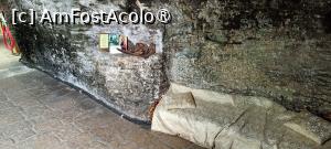 [P20] Altă laviță sculptată în piatră. » foto by tata123 🔱
 - 
<span class="allrVoted glyphicon glyphicon-heart hidden" id="av1525063"></span>
<a class="m-l-10 hidden" id="sv1525063" onclick="voting_Foto_DelVot(,1525063,5136)" role="button">șterge vot <span class="glyphicon glyphicon-remove"></span></a>
<a id="v91525063" class=" c-red"  onclick="voting_Foto_SetVot(1525063)" role="button"><span class="glyphicon glyphicon-heart-empty"></span> <b>LIKE</b> = Votează poza</a> <img class="hidden"  id="f1525063W9" src="/imagini/loader.gif" border="0" /><span class="AjErrMes hidden" id="e1525063ErM"></span>