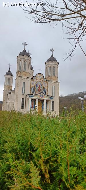 [P07] Biserica cu hramul „Sf. Ap. Andrei”. » foto by tata123 🔱
 - 
<span class="allrVoted glyphicon glyphicon-heart hidden" id="av1525050"></span>
<a class="m-l-10 hidden" id="sv1525050" onclick="voting_Foto_DelVot(,1525050,5136)" role="button">șterge vot <span class="glyphicon glyphicon-remove"></span></a>
<a id="v91525050" class=" c-red"  onclick="voting_Foto_SetVot(1525050)" role="button"><span class="glyphicon glyphicon-heart-empty"></span> <b>LIKE</b> = Votează poza</a> <img class="hidden"  id="f1525050W9" src="/imagini/loader.gif" border="0" /><span class="AjErrMes hidden" id="e1525050ErM"></span>