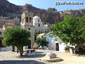 [P50] Monemvasia » foto by dana2104
 - 
<span class="allrVoted glyphicon glyphicon-heart hidden" id="av642408"></span>
<a class="m-l-10 hidden" id="sv642408" onclick="voting_Foto_DelVot(,642408,5137)" role="button">șterge vot <span class="glyphicon glyphicon-remove"></span></a>
<a id="v9642408" class=" c-red"  onclick="voting_Foto_SetVot(642408)" role="button"><span class="glyphicon glyphicon-heart-empty"></span> <b>LIKE</b> = Votează poza</a> <img class="hidden"  id="f642408W9" src="/imagini/loader.gif" border="0" /><span class="AjErrMes hidden" id="e642408ErM"></span>