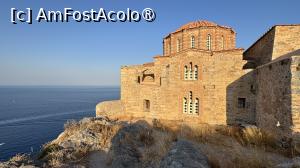 [P18] Monemvasia » foto by Mika
 - 
<span class="allrVoted glyphicon glyphicon-heart hidden" id="av1539775"></span>
<a class="m-l-10 hidden" id="sv1539775" onclick="voting_Foto_DelVot(,1539775,5137)" role="button">șterge vot <span class="glyphicon glyphicon-remove"></span></a>
<a id="v91539775" class=" c-red"  onclick="voting_Foto_SetVot(1539775)" role="button"><span class="glyphicon glyphicon-heart-empty"></span> <b>LIKE</b> = Votează poza</a> <img class="hidden"  id="f1539775W9" src="/imagini/loader.gif" border="0" /><span class="AjErrMes hidden" id="e1539775ErM"></span>