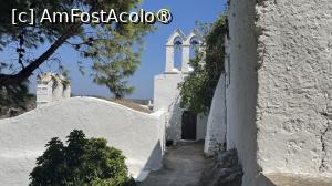 [P27] Kythira-Chora » foto by Mika
 - 
<span class="allrVoted glyphicon glyphicon-heart hidden" id="av1539784"></span>
<a class="m-l-10 hidden" id="sv1539784" onclick="voting_Foto_DelVot(,1539784,5137)" role="button">șterge vot <span class="glyphicon glyphicon-remove"></span></a>
<a id="v91539784" class=" c-red"  onclick="voting_Foto_SetVot(1539784)" role="button"><span class="glyphicon glyphicon-heart-empty"></span> <b>LIKE</b> = Votează poza</a> <img class="hidden"  id="f1539784W9" src="/imagini/loader.gif" border="0" /><span class="AjErrMes hidden" id="e1539784ErM"></span>