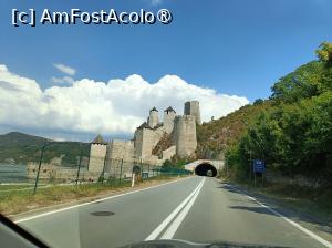 [P18] Cetatea Golubac. » foto by tata123 🔱
 - 
<span class="allrVoted glyphicon glyphicon-heart hidden" id="av1544301"></span>
<a class="m-l-10 hidden" id="sv1544301" onclick="voting_Foto_DelVot(,1544301,5155)" role="button">șterge vot <span class="glyphicon glyphicon-remove"></span></a>
<a id="v91544301" class=" c-red"  onclick="voting_Foto_SetVot(1544301)" role="button"><span class="glyphicon glyphicon-heart-empty"></span> <b>LIKE</b> = Votează poza</a> <img class="hidden"  id="f1544301W9" src="/imagini/loader.gif" border="0" /><span class="AjErrMes hidden" id="e1544301ErM"></span>