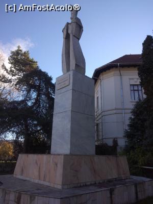 [P15] Câmpulung Muscel, Dinicu Golescu » foto by Mioritik
 - 
<span class="allrVoted glyphicon glyphicon-heart hidden" id="av1300708"></span>
<a class="m-l-10 hidden" id="sv1300708" onclick="voting_Foto_DelVot(,1300708,5176)" role="button">șterge vot <span class="glyphicon glyphicon-remove"></span></a>
<a id="v91300708" class=" c-red"  onclick="voting_Foto_SetVot(1300708)" role="button"><span class="glyphicon glyphicon-heart-empty"></span> <b>LIKE</b> = Votează poza</a> <img class="hidden"  id="f1300708W9" src="/imagini/loader.gif" border="0" /><span class="AjErrMes hidden" id="e1300708ErM"></span>