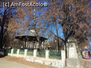 [P43] Câmpulung Muscel, grădina publică Merci » foto by Mioritik
 - 
<span class="allrVoted glyphicon glyphicon-heart hidden" id="av1300736"></span>
<a class="m-l-10 hidden" id="sv1300736" onclick="voting_Foto_DelVot(,1300736,5176)" role="button">șterge vot <span class="glyphicon glyphicon-remove"></span></a>
<a id="v91300736" class=" c-red"  onclick="voting_Foto_SetVot(1300736)" role="button"><span class="glyphicon glyphicon-heart-empty"></span> <b>LIKE</b> = Votează poza</a> <img class="hidden"  id="f1300736W9" src="/imagini/loader.gif" border="0" /><span class="AjErrMes hidden" id="e1300736ErM"></span>