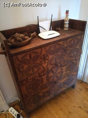 [P16] Scrin în holul de la parter » foto by crismis
 - 
<span class="allrVoted glyphicon glyphicon-heart hidden" id="av972782"></span>
<a class="m-l-10 hidden" id="sv972782" onclick="voting_Foto_DelVot(,972782,5176)" role="button">șterge vot <span class="glyphicon glyphicon-remove"></span></a>
<a id="v9972782" class=" c-red"  onclick="voting_Foto_SetVot(972782)" role="button"><span class="glyphicon glyphicon-heart-empty"></span> <b>LIKE</b> = Votează poza</a> <img class="hidden"  id="f972782W9" src="/imagini/loader.gif" border="0" /><span class="AjErrMes hidden" id="e972782ErM"></span>