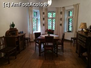 [P17] Din nou, camera de lectură de la parter » foto by crismis
 - 
<span class="allrVoted glyphicon glyphicon-heart hidden" id="av972783"></span>
<a class="m-l-10 hidden" id="sv972783" onclick="voting_Foto_DelVot(,972783,5176)" role="button">șterge vot <span class="glyphicon glyphicon-remove"></span></a>
<a id="v9972783" class=" c-red"  onclick="voting_Foto_SetVot(972783)" role="button"><span class="glyphicon glyphicon-heart-empty"></span> <b>LIKE</b> = Votează poza</a> <img class="hidden"  id="f972783W9" src="/imagini/loader.gif" border="0" /><span class="AjErrMes hidden" id="e972783ErM"></span>