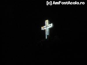 [P02] Aceeasi cruce vedere noapte.  » foto by elviramvio
 - 
<span class="allrVoted glyphicon glyphicon-heart hidden" id="av634602"></span>
<a class="m-l-10 hidden" id="sv634602" onclick="voting_Foto_DelVot(,634602,5176)" role="button">șterge vot <span class="glyphicon glyphicon-remove"></span></a>
<a id="v9634602" class=" c-red"  onclick="voting_Foto_SetVot(634602)" role="button"><span class="glyphicon glyphicon-heart-empty"></span> <b>LIKE</b> = Votează poza</a> <img class="hidden"  id="f634602W9" src="/imagini/loader.gif" border="0" /><span class="AjErrMes hidden" id="e634602ErM"></span>