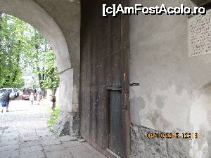 [P06] Poarta deschisa duminica si observati portita mica a smereniei.  » foto by elviramvio
 - 
<span class="allrVoted glyphicon glyphicon-heart hidden" id="av681741"></span>
<a class="m-l-10 hidden" id="sv681741" onclick="voting_Foto_DelVot(,681741,5176)" role="button">șterge vot <span class="glyphicon glyphicon-remove"></span></a>
<a id="v9681741" class=" c-red"  onclick="voting_Foto_SetVot(681741)" role="button"><span class="glyphicon glyphicon-heart-empty"></span> <b>LIKE</b> = Votează poza</a> <img class="hidden"  id="f681741W9" src="/imagini/loader.gif" border="0" /><span class="AjErrMes hidden" id="e681741ErM"></span>