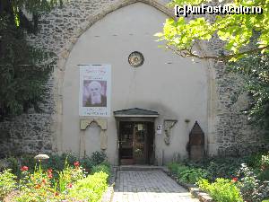 [P03] Intrare in biserica catolica Sf. Iosif » foto by elviramvio
 - 
<span class="allrVoted glyphicon glyphicon-heart hidden" id="av682107"></span>
<a class="m-l-10 hidden" id="sv682107" onclick="voting_Foto_DelVot(,682107,5176)" role="button">șterge vot <span class="glyphicon glyphicon-remove"></span></a>
<a id="v9682107" class=" c-red"  onclick="voting_Foto_SetVot(682107)" role="button"><span class="glyphicon glyphicon-heart-empty"></span> <b>LIKE</b> = Votează poza</a> <img class="hidden"  id="f682107W9" src="/imagini/loader.gif" border="0" /><span class="AjErrMes hidden" id="e682107ErM"></span>