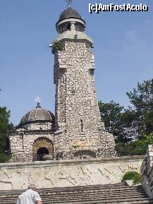 [P01] Mausoleul Eroilor impunator inca de cum urcai scarile » foto by dananecula*
 - 
<span class="allrVoted glyphicon glyphicon-heart hidden" id="av135098"></span>
<a class="m-l-10 hidden" id="sv135098" onclick="voting_Foto_DelVot(,135098,5176)" role="button">șterge vot <span class="glyphicon glyphicon-remove"></span></a>
<a id="v9135098" class=" c-red"  onclick="voting_Foto_SetVot(135098)" role="button"><span class="glyphicon glyphicon-heart-empty"></span> <b>LIKE</b> = Votează poza</a> <img class="hidden"  id="f135098W9" src="/imagini/loader.gif" border="0" /><span class="AjErrMes hidden" id="e135098ErM"></span>