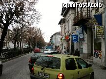 [P15] in stanga bulevardul Pardon,in dreapta fast food La Pardon » foto by ms65
 - 
<span class="allrVoted glyphicon glyphicon-heart hidden" id="av170314"></span>
<a class="m-l-10 hidden" id="sv170314" onclick="voting_Foto_DelVot(,170314,5176)" role="button">șterge vot <span class="glyphicon glyphicon-remove"></span></a>
<a id="v9170314" class=" c-red"  onclick="voting_Foto_SetVot(170314)" role="button"><span class="glyphicon glyphicon-heart-empty"></span> <b>LIKE</b> = Votează poza</a> <img class="hidden"  id="f170314W9" src="/imagini/loader.gif" border="0" /><span class="AjErrMes hidden" id="e170314ErM"></span>