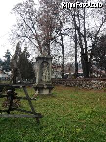 [P09] la marginea orasului Campulung-Muscel (la iesirea spre Pitesti),Manastirea Negru Voda » foto by ms65
 - 
<span class="allrVoted glyphicon glyphicon-heart hidden" id="av170306"></span>
<a class="m-l-10 hidden" id="sv170306" onclick="voting_Foto_DelVot(,170306,5176)" role="button">șterge vot <span class="glyphicon glyphicon-remove"></span></a>
<a id="v9170306" class=" c-red"  onclick="voting_Foto_SetVot(170306)" role="button"><span class="glyphicon glyphicon-heart-empty"></span> <b>LIKE</b> = Votează poza</a> <img class="hidden"  id="f170306W9" src="/imagini/loader.gif" border="0" /><span class="AjErrMes hidden" id="e170306ErM"></span>