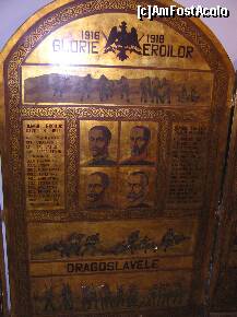 [P10] In interiorul Mausoleului de la Mateias » foto by pepsi70ro
 - 
<span class="allrVoted glyphicon glyphicon-heart hidden" id="av153616"></span>
<a class="m-l-10 hidden" id="sv153616" onclick="voting_Foto_DelVot(,153616,5176)" role="button">șterge vot <span class="glyphicon glyphicon-remove"></span></a>
<a id="v9153616" class=" c-red"  onclick="voting_Foto_SetVot(153616)" role="button"><span class="glyphicon glyphicon-heart-empty"></span> <b>LIKE</b> = Votează poza</a> <img class="hidden"  id="f153616W9" src="/imagini/loader.gif" border="0" /><span class="AjErrMes hidden" id="e153616ErM"></span>