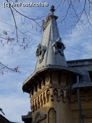 [P13] Elemente arhitecturale - Câmpulung Muscel.  » foto by tata123 🔱
 - 
<span class="allrVoted glyphicon glyphicon-heart hidden" id="av1142281"></span>
<a class="m-l-10 hidden" id="sv1142281" onclick="voting_Foto_DelVot(,1142281,5176)" role="button">șterge vot <span class="glyphicon glyphicon-remove"></span></a>
<a id="v91142281" class=" c-red"  onclick="voting_Foto_SetVot(1142281)" role="button"><span class="glyphicon glyphicon-heart-empty"></span> <b>LIKE</b> = Votează poza</a> <img class="hidden"  id="f1142281W9" src="/imagini/loader.gif" border="0" /><span class="AjErrMes hidden" id="e1142281ErM"></span>