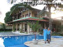 [P16] eu impreuna cu prietena mea in curte la spaniol » foto by grecudoina
 - 
<span class="allrVoted glyphicon glyphicon-heart hidden" id="av292152"></span>
<a class="m-l-10 hidden" id="sv292152" onclick="voting_Foto_DelVot(,292152,5180)" role="button">șterge vot <span class="glyphicon glyphicon-remove"></span></a>
<a id="v9292152" class=" c-red"  onclick="voting_Foto_SetVot(292152)" role="button"><span class="glyphicon glyphicon-heart-empty"></span> <b>LIKE</b> = Votează poza</a> <img class="hidden"  id="f292152W9" src="/imagini/loader.gif" border="0" /><span class="AjErrMes hidden" id="e292152ErM"></span>