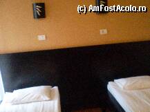 [P05] Hotel Maxim Arad - vedere in camera » foto by presario
 - 
<span class="allrVoted glyphicon glyphicon-heart hidden" id="av57555"></span>
<a class="m-l-10 hidden" id="sv57555" onclick="voting_Foto_DelVot(,57555,5194)" role="button">șterge vot <span class="glyphicon glyphicon-remove"></span></a>
<a id="v957555" class=" c-red"  onclick="voting_Foto_SetVot(57555)" role="button"><span class="glyphicon glyphicon-heart-empty"></span> <b>LIKE</b> = Votează poza</a> <img class="hidden"  id="f57555W9" src="/imagini/loader.gif" border="0" /><span class="AjErrMes hidden" id="e57555ErM"></span>