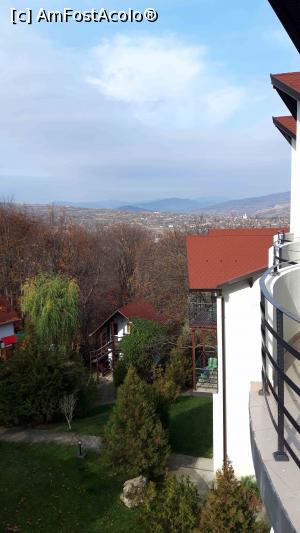 [P03] priveliste din balcon » foto by ionel_1959
 - 
<span class="allrVoted glyphicon glyphicon-heart hidden" id="av1265175"></span>
<a class="m-l-10 hidden" id="sv1265175" onclick="voting_Foto_DelVot(,1265175,5210)" role="button">șterge vot <span class="glyphicon glyphicon-remove"></span></a>
<a id="v91265175" class=" c-red"  onclick="voting_Foto_SetVot(1265175)" role="button"><span class="glyphicon glyphicon-heart-empty"></span> <b>LIKE</b> = Votează poza</a> <img class="hidden"  id="f1265175W9" src="/imagini/loader.gif" border="0" /><span class="AjErrMes hidden" id="e1265175ErM"></span>