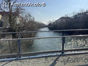 [P10] Pod peste Mur » foto by Mika
 - 
<span class="allrVoted glyphicon glyphicon-heart hidden" id="av1520645"></span>
<a class="m-l-10 hidden" id="sv1520645" onclick="voting_Foto_DelVot(,1520645,5228)" role="button">șterge vot <span class="glyphicon glyphicon-remove"></span></a>
<a id="v91520645" class=" c-red"  onclick="voting_Foto_SetVot(1520645)" role="button"><span class="glyphicon glyphicon-heart-empty"></span> <b>LIKE</b> = Votează poza</a> <img class="hidden"  id="f1520645W9" src="/imagini/loader.gif" border="0" /><span class="AjErrMes hidden" id="e1520645ErM"></span>