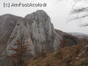 [P02] Rezervatia naturală Cheile Vălișoarei <p> vedere de pe traseul turistic spre vf. Bogza Mica » foto by Dana2008
 - 
<span class="allrVoted glyphicon glyphicon-heart hidden" id="av1058210"></span>
<a class="m-l-10 hidden" id="sv1058210" onclick="voting_Foto_DelVot(,1058210,5247)" role="button">șterge vot <span class="glyphicon glyphicon-remove"></span></a>
<a id="v91058210" class=" c-red"  onclick="voting_Foto_SetVot(1058210)" role="button"><span class="glyphicon glyphicon-heart-empty"></span> <b>LIKE</b> = Votează poza</a> <img class="hidden"  id="f1058210W9" src="/imagini/loader.gif" border="0" /><span class="AjErrMes hidden" id="e1058210ErM"></span>