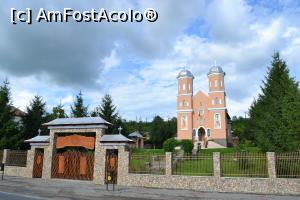 [P07] Unirea-biserica ortodoxă » foto by AZE
 - 
<span class="allrVoted glyphicon glyphicon-heart hidden" id="av1012429"></span>
<a class="m-l-10 hidden" id="sv1012429" onclick="voting_Foto_DelVot(,1012429,5247)" role="button">șterge vot <span class="glyphicon glyphicon-remove"></span></a>
<a id="v91012429" class=" c-red"  onclick="voting_Foto_SetVot(1012429)" role="button"><span class="glyphicon glyphicon-heart-empty"></span> <b>LIKE</b> = Votează poza</a> <img class="hidden"  id="f1012429W9" src="/imagini/loader.gif" border="0" /><span class="AjErrMes hidden" id="e1012429ErM"></span>