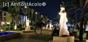 [P33] Frumoasa Promenadă Hurghada, pe care o traversam zolnic în drumul spre plajă.  » foto by Aurici
 - 
<span class="allrVoted glyphicon glyphicon-heart hidden" id="av1152521"></span>
<a class="m-l-10 hidden" id="sv1152521" onclick="voting_Foto_DelVot(,1152521,5248)" role="button">șterge vot <span class="glyphicon glyphicon-remove"></span></a>
<a id="v91152521" class=" c-red"  onclick="voting_Foto_SetVot(1152521)" role="button"><span class="glyphicon glyphicon-heart-empty"></span> <b>LIKE</b> = Votează poza</a> <img class="hidden"  id="f1152521W9" src="/imagini/loader.gif" border="0" /><span class="AjErrMes hidden" id="e1152521ErM"></span>
