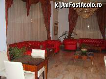 [P09] Un colt de relaxare la intrarea in hotel (masa pentru sah) » foto by dananecula*
 - 
<span class="allrVoted glyphicon glyphicon-heart hidden" id="av69199"></span>
<a class="m-l-10 hidden" id="sv69199" onclick="voting_Foto_DelVot(,69199,5266)" role="button">șterge vot <span class="glyphicon glyphicon-remove"></span></a>
<a id="v969199" class=" c-red"  onclick="voting_Foto_SetVot(69199)" role="button"><span class="glyphicon glyphicon-heart-empty"></span> <b>LIKE</b> = Votează poza</a> <img class="hidden"  id="f69199W9" src="/imagini/loader.gif" border="0" /><span class="AjErrMes hidden" id="e69199ErM"></span>