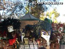 [P16] Magazin de masti pentru carnaval. » foto by georgiana
 - 
<span class="allrVoted glyphicon glyphicon-heart hidden" id="av61023"></span>
<a class="m-l-10 hidden" id="sv61023" onclick="voting_Foto_DelVot(,61023,5328)" role="button">șterge vot <span class="glyphicon glyphicon-remove"></span></a>
<a id="v961023" class=" c-red"  onclick="voting_Foto_SetVot(61023)" role="button"><span class="glyphicon glyphicon-heart-empty"></span> <b>LIKE</b> = Votează poza</a> <img class="hidden"  id="f61023W9" src="/imagini/loader.gif" border="0" /><span class="AjErrMes hidden" id="e61023ErM"></span>