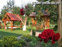 [P07] Constructii de lemn in preajma pensiunii (foisor, leagan). » foto by tata123 🔱
 - 
<span class="allrVoted glyphicon glyphicon-heart hidden" id="av85498"></span>
<a class="m-l-10 hidden" id="sv85498" onclick="voting_Foto_DelVot(,85498,5349)" role="button">șterge vot <span class="glyphicon glyphicon-remove"></span></a>
<a id="v985498" class=" c-red"  onclick="voting_Foto_SetVot(85498)" role="button"><span class="glyphicon glyphicon-heart-empty"></span> <b>LIKE</b> = Votează poza</a> <img class="hidden"  id="f85498W9" src="/imagini/loader.gif" border="0" /><span class="AjErrMes hidden" id="e85498ErM"></span>