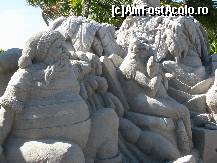 [P02] Era in Noiembrie si Sarasota se pregatea de sarbatori. Un grup de artisti faceau sculpturi in nisip pe plaja. » foto by Darklocks
 - 
<span class="allrVoted glyphicon glyphicon-heart hidden" id="av149989"></span>
<a class="m-l-10 hidden" id="sv149989" onclick="voting_Foto_DelVot(,149989,5386)" role="button">șterge vot <span class="glyphicon glyphicon-remove"></span></a>
<a id="v9149989" class=" c-red"  onclick="voting_Foto_SetVot(149989)" role="button"><span class="glyphicon glyphicon-heart-empty"></span> <b>LIKE</b> = Votează poza</a> <img class="hidden"  id="f149989W9" src="/imagini/loader.gif" border="0" /><span class="AjErrMes hidden" id="e149989ErM"></span>