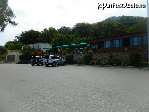 [P10] Nu se știe dacă nu cumva restaurantul era punctul de atracție » foto by Dabator
 - 
<span class="allrVoted glyphicon glyphicon-heart hidden" id="av599044"></span>
<a class="m-l-10 hidden" id="sv599044" onclick="voting_Foto_DelVot(,599044,5387)" role="button">șterge vot <span class="glyphicon glyphicon-remove"></span></a>
<a id="v9599044" class=" c-red"  onclick="voting_Foto_SetVot(599044)" role="button"><span class="glyphicon glyphicon-heart-empty"></span> <b>LIKE</b> = Votează poza</a> <img class="hidden"  id="f599044W9" src="/imagini/loader.gif" border="0" /><span class="AjErrMes hidden" id="e599044ErM"></span>