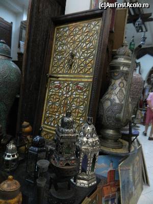 [P62] MAgazinul de artizanat și covoare » foto by Dabator
 - 
<span class="allrVoted glyphicon glyphicon-heart hidden" id="av599096"></span>
<a class="m-l-10 hidden" id="sv599096" onclick="voting_Foto_DelVot(,599096,5387)" role="button">șterge vot <span class="glyphicon glyphicon-remove"></span></a>
<a id="v9599096" class=" c-red"  onclick="voting_Foto_SetVot(599096)" role="button"><span class="glyphicon glyphicon-heart-empty"></span> <b>LIKE</b> = Votează poza</a> <img class="hidden"  id="f599096W9" src="/imagini/loader.gif" border="0" /><span class="AjErrMes hidden" id="e599096ErM"></span>